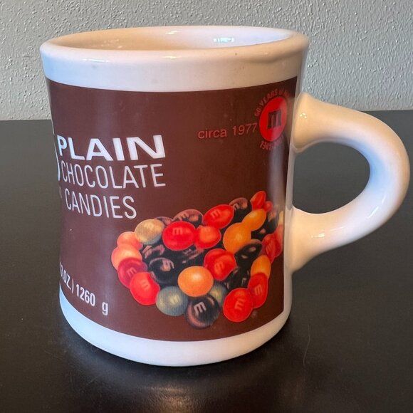 VINTAGE 60 YEARS of M&M’s 1941-2001  Diner Mug ~ Advertising ~ Mars Candies - Picture 6 of 10